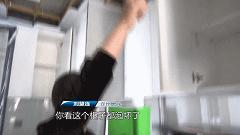 DƬ